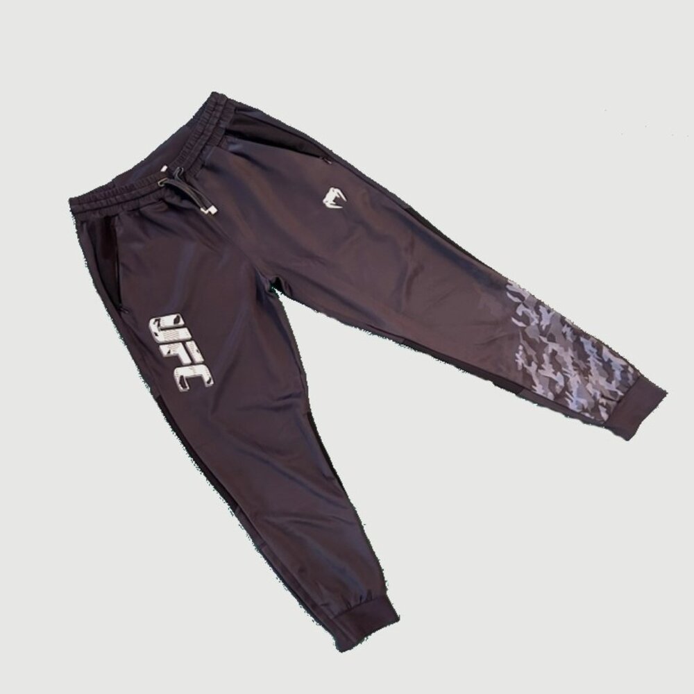 UFC Venum Joggers - Men’s Size L - NWT